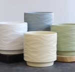 2 minimalist ceramic planters with plastic saucers - Bild 2